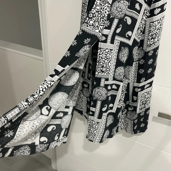 Summer dress off the shoulder worn couple of times in Great Condition - Picture 3 of 7